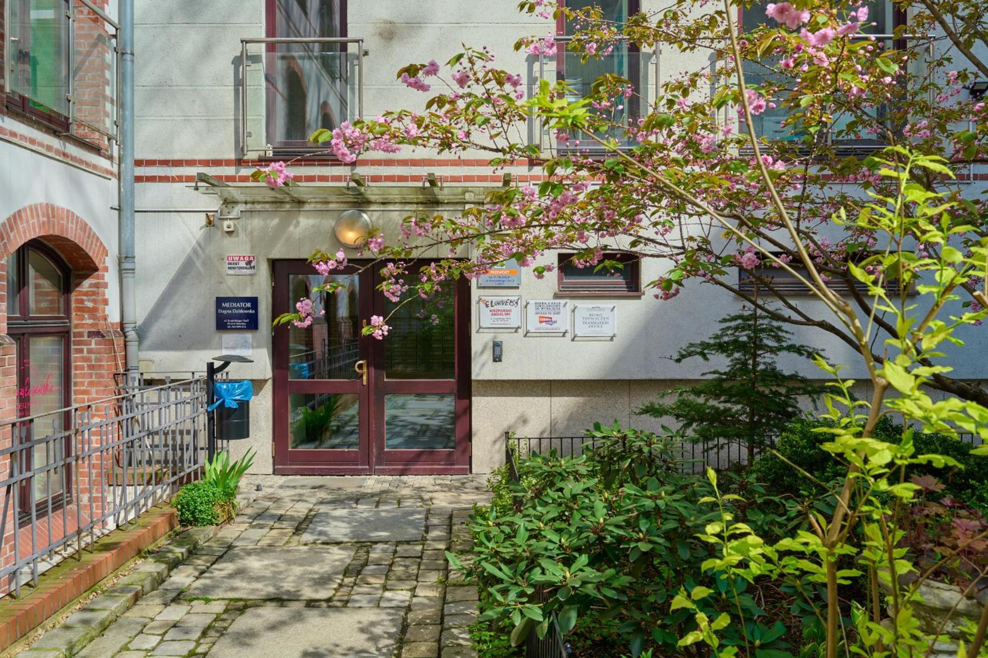 Apartament Szept Galeria Dominikanska By Noclegi Renters Wroclaw Dış mekan fotoğraf